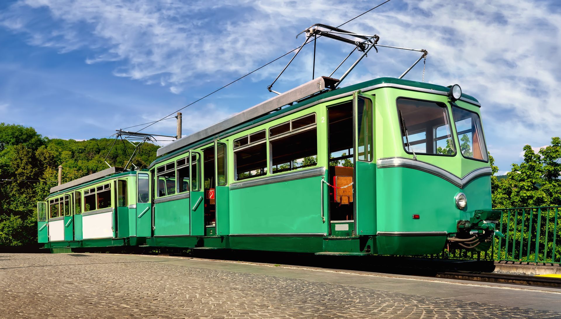Drachenfelsbahn in Königswinter , Germany