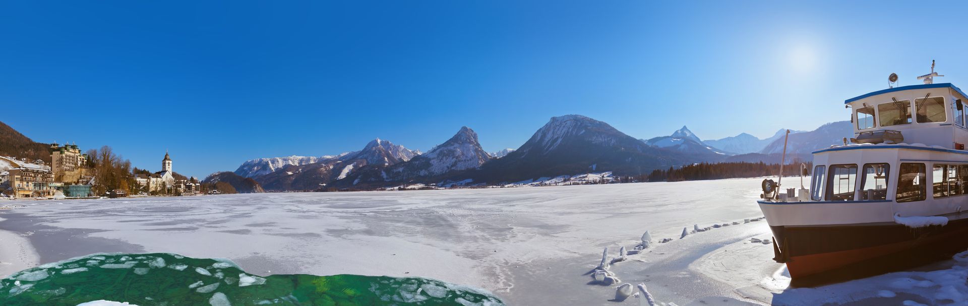 Village St Wolfgang on the lake Wolfgangsee - Austria